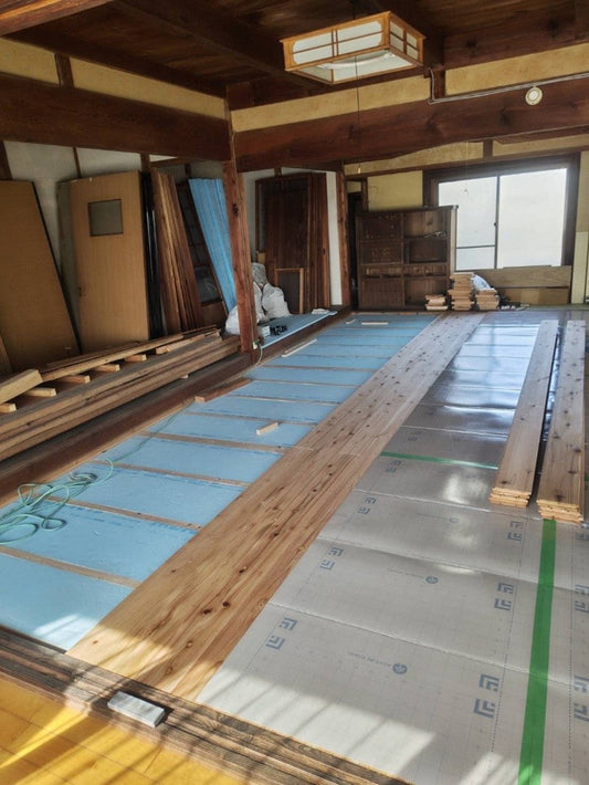 42_東浦町Y様　無垢のフローリング